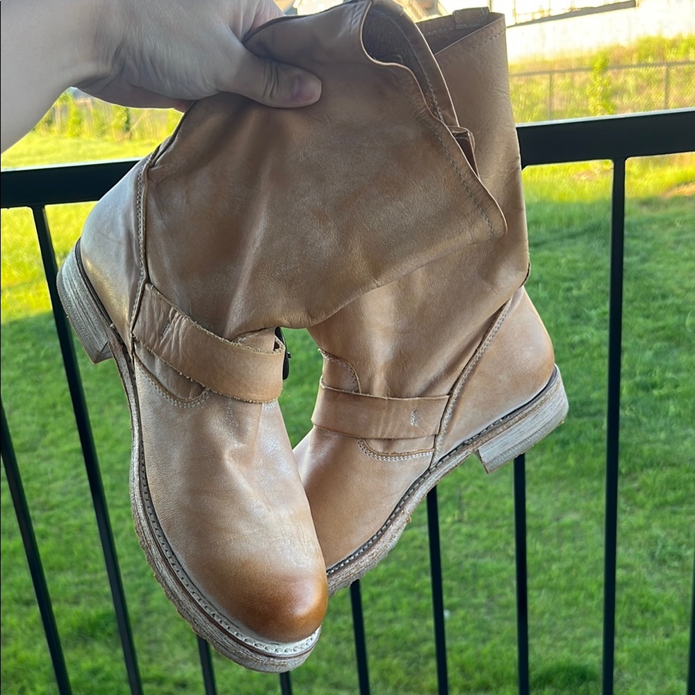 Frye Veronica Short Slouchy Boot - Picture 5 of 7